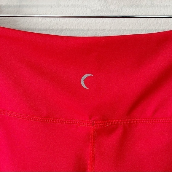 ZYIA Active Red Royalty Stripe Light n Tight High-Rise 7/8 Leggings Size 12 EUC - Picture 12 of 13